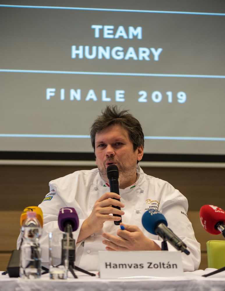 Hamvas Zoltán, a Magyar Bocuse d'Or Akadémia elnöke az idei selejtezőt előkészítő sajtótájékoztatón. 