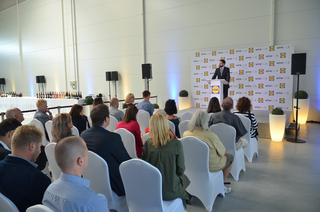 Magyar Levente, a Külgazdasági és Külügyminisztérium miniszterhelyettese a Lidl Bor Expo megnyitóján