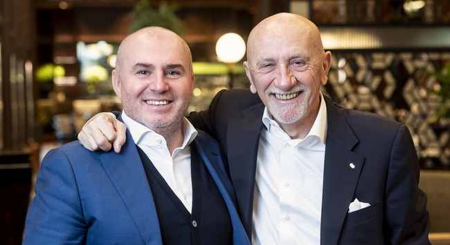 Volkswagen-Dining Guide TOP100 Étteremkalauz 2020. Fausto Arrighi és Herczeg Zoltán. GasztroMagazin 2020.