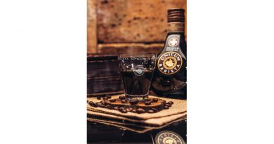 A Zwack Unicum bemutatja az Unicum-család legújabb tagját, az arabica kávéval ízesített, tölgyfahordóban érlelt Unicum Baristát. GasztroMagazin 2020.