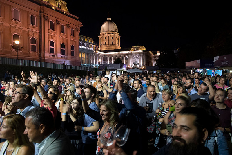 30. Budapest Borfesztivál a Budai Várban. GasztroMagazin 2021.