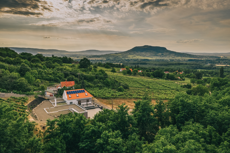 Badacsonyi Borbarangolás 2021. GasztroMagazin 2021.