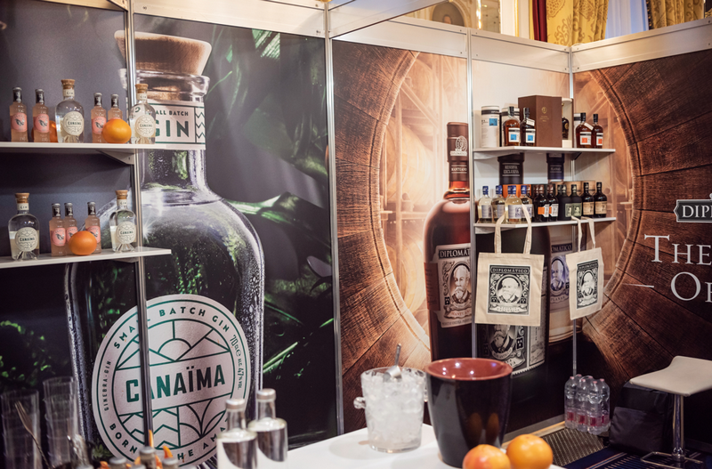 Rum és gin. Whisky Show 2022 Budapest. Rendezvény Magazin 2022.