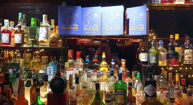 Gin és Gin&Tonic. Kocsis Lilla és Nagy Zoltán új könyve a Boutiq' Bar pultján. GasztroMagazin 2022.