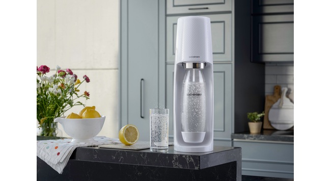 SodaStream. Egyre többen kedvelik a világhírű cocktailokat is a málna és a hagyományos ízek mellett. GasztroMagazin 2023.