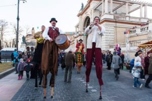 Programajánló: Langaléta Garabonciások. Magyar Ízek Utcája 2023. GasztroMagazin 2023.