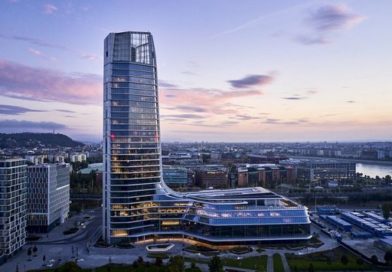 Skydeck. Szent Iván-éj a MOL Campus éttermében. GasztroMagazin 2025.
