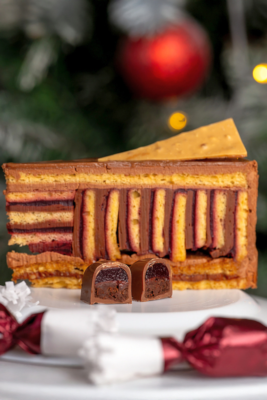 A Gyulai Kézműves Cukrászda munkája a harmadik. Az Év Szaloncukra 2025. GasztroMagazin 2025.