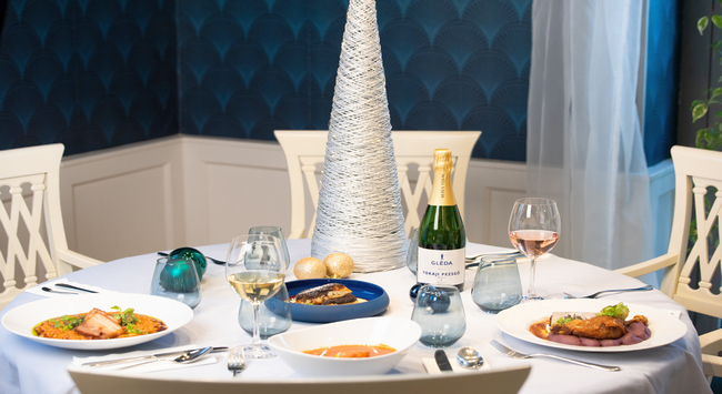 Gléda Étterem. 2025 Karácsony. Elviteles ételek. GasztroMagazin 2025.