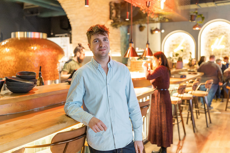 Pészahi hagyományból különleges pizza. GasztroMagazin 2026.